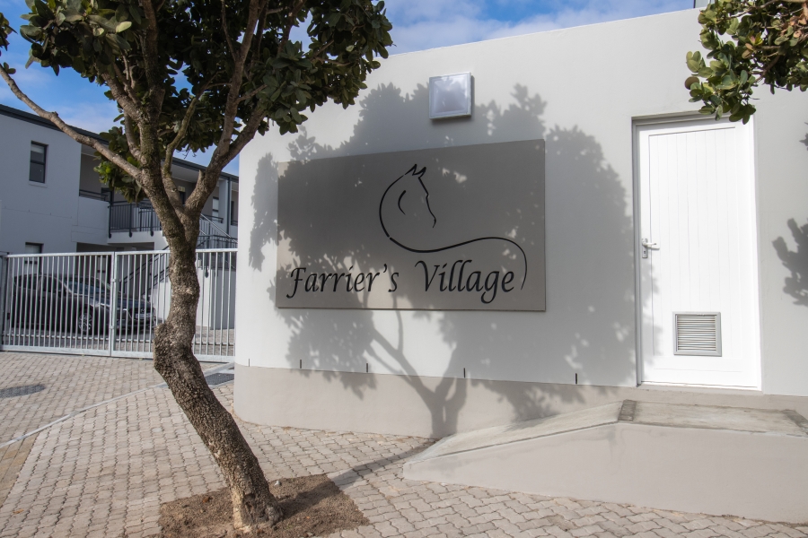 To Let 2 Bedroom Property for Rent in Royal Ascot Western Cape